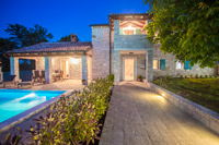 Beautiful Villa Medvidići Villa u Istri s bazenom za najam-eksterijer