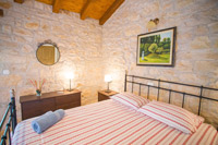 Beautiful Villa Medvidići Villa u Istri s bazenom za najam-soba s balkonom